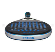 Padelschläger NOX TL10 Quantum 12K מאת Tino Libaak 2025